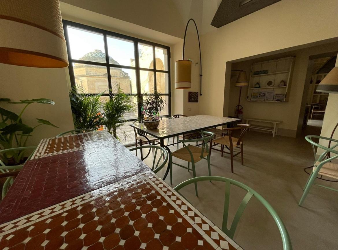 Lu Leccio Aparthotel Lecce Ngoại thất bức ảnh