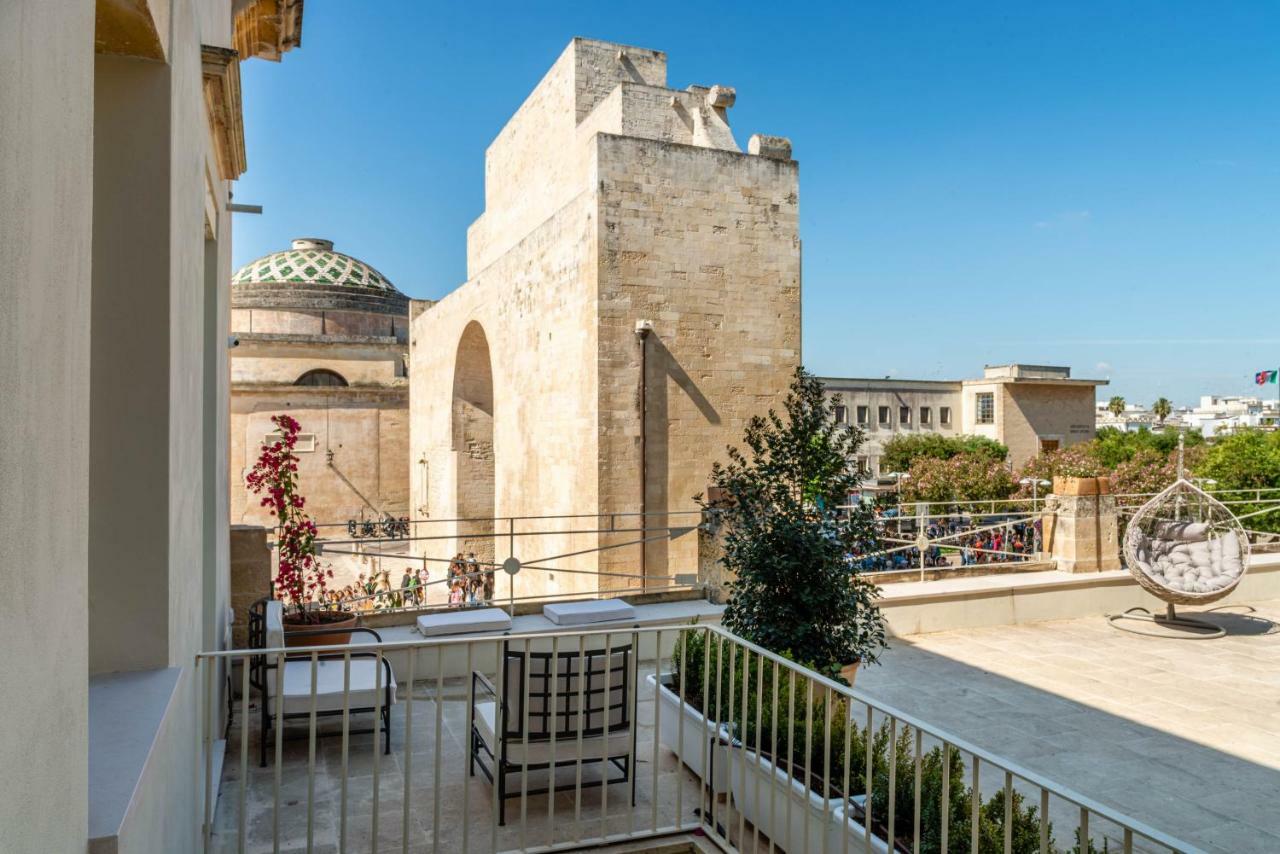 Lu Leccio Aparthotel Lecce Ngoại thất bức ảnh