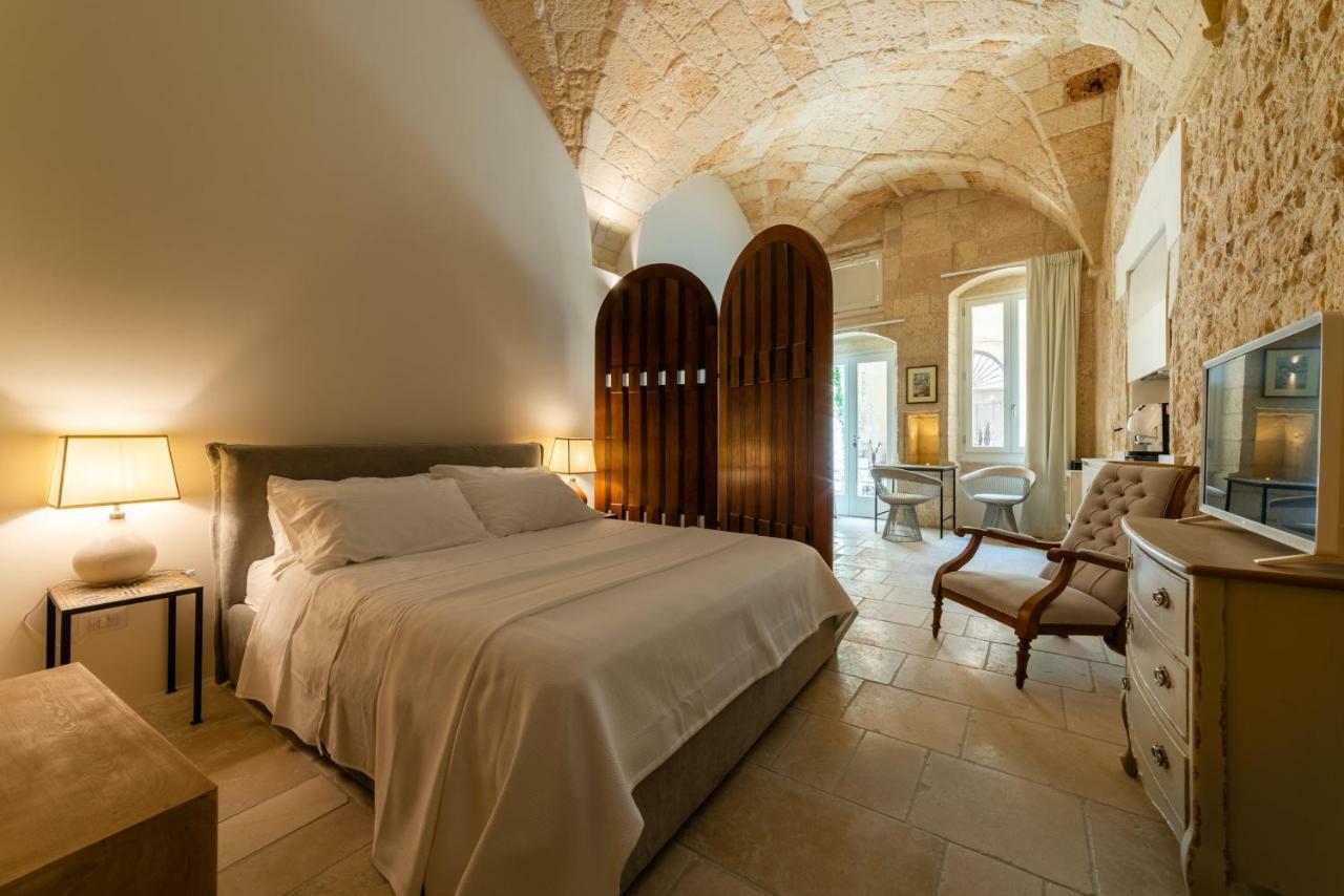 Lu Leccio Aparthotel Lecce Ngoại thất bức ảnh