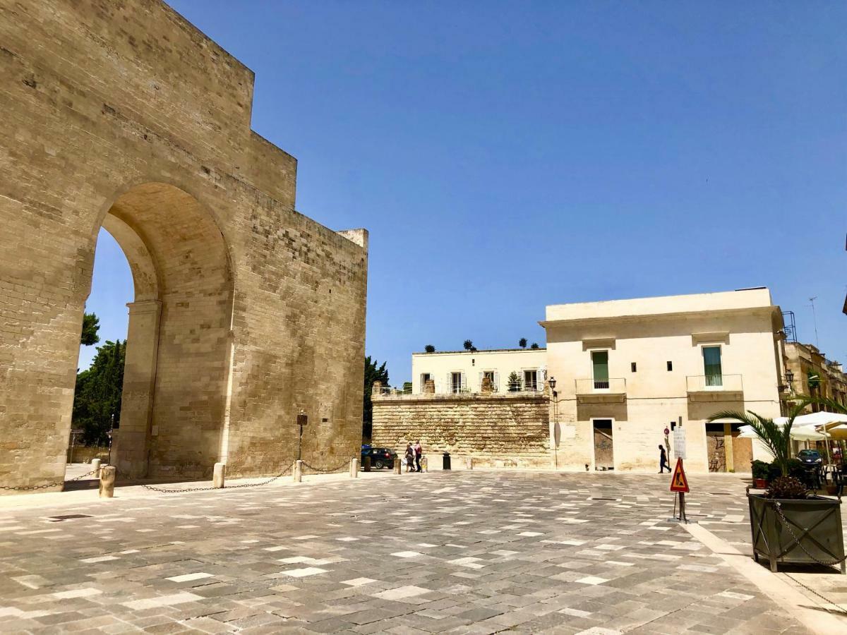 Lu Leccio Aparthotel Lecce Ngoại thất bức ảnh