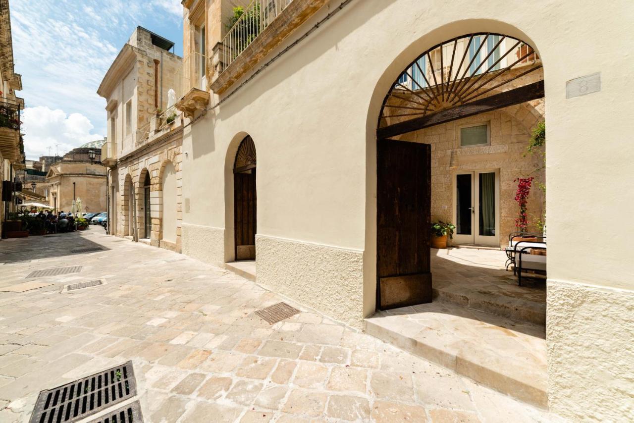 Lu Leccio Aparthotel Lecce Ngoại thất bức ảnh