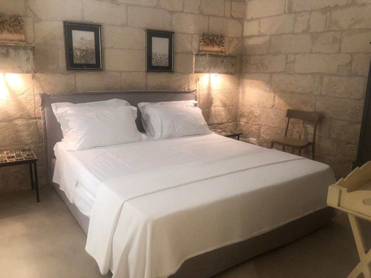 Lu Leccio Aparthotel Lecce Ngoại thất bức ảnh