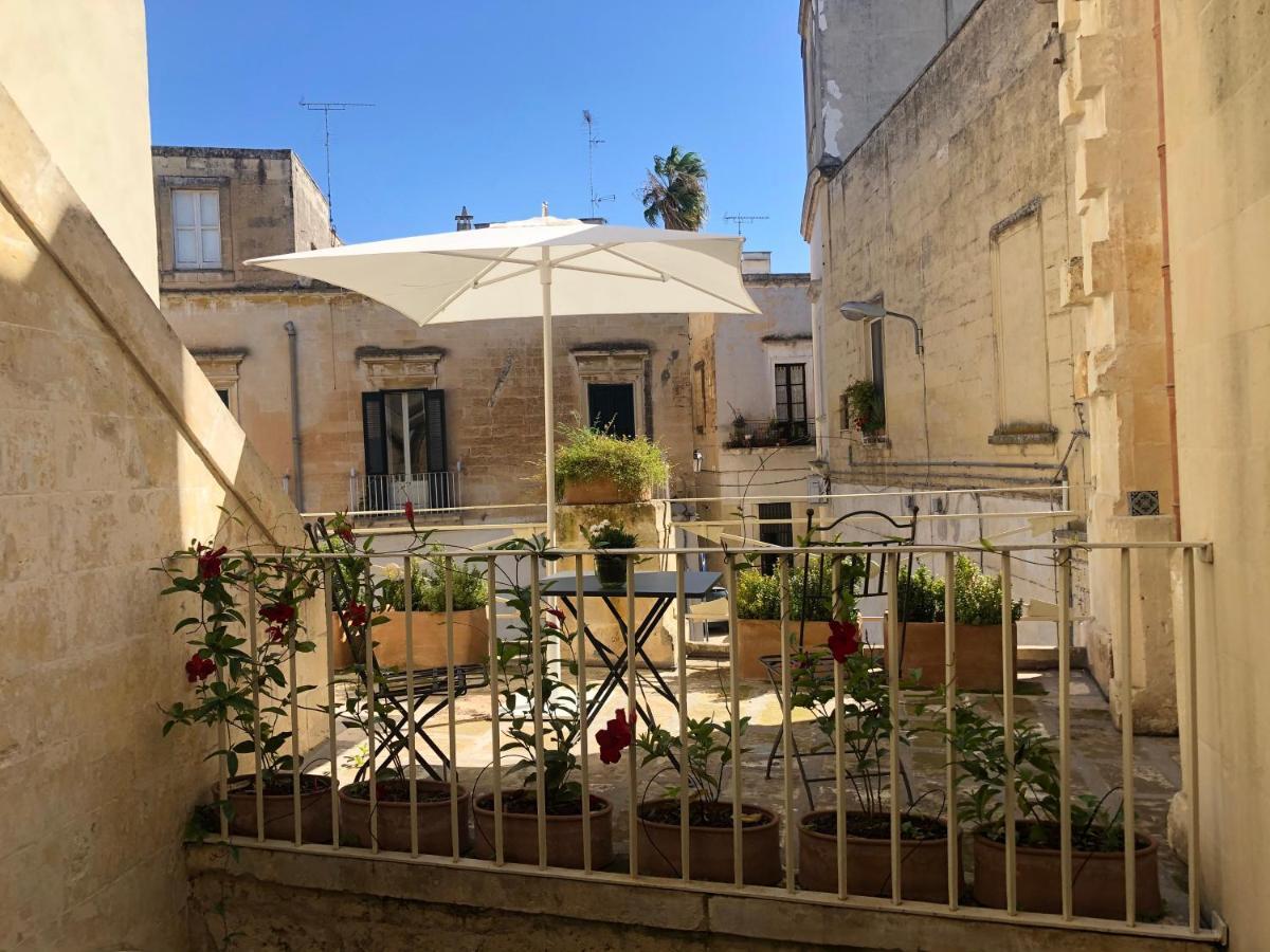 Lu Leccio Aparthotel Lecce Ngoại thất bức ảnh